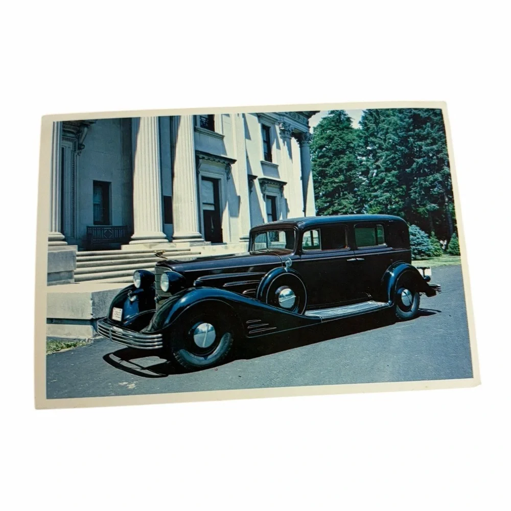 Vintage Postcard Vanderbilt Mansion 1933 Cadillac V16 Limousine Hyde Park